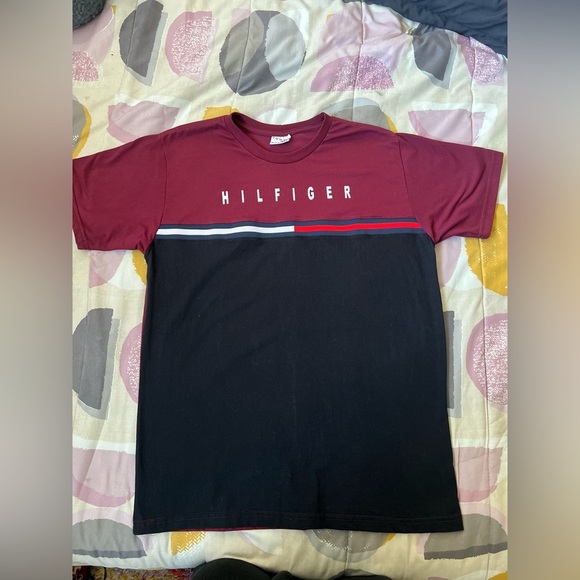TOMMY Hilfiger Corp Stripe Logo T-Shirt - Picture 4 of 8